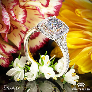 Simon G. Passion Halo Diamond Engagement Ring