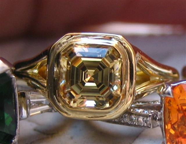 LaurenThePartier's 1.38 ct. Grossular Asscher in 18k JKT setting 