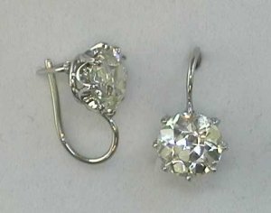leon-mege-earrings[1].jpg