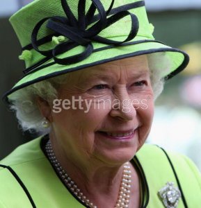 queeninuganda11-2007a.jpg