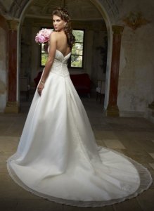 Michellewedding gown2 back.jpg