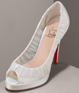 Louboutin - Peep Toe.JPG