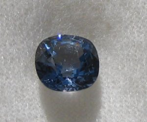 klsbluecushionspinel0.JPG