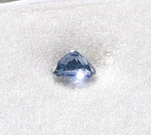 klsbluecushionspinel8.JPG