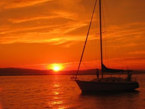 September Sunset on Lake Champlain VT_4385.jpg