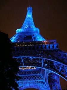 eiffeltoweratnight.jpg