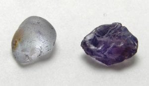 Spinel rough freke.jpg