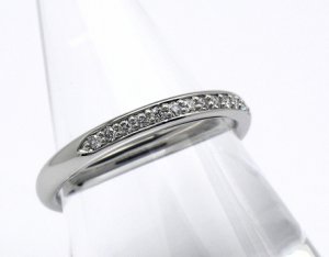 13 diamond Petite band_0.12cttw_001s.JPG