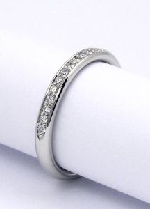 13 diamond Petite band_0.12cttw_002s.JPG