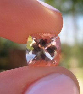 Peach Morganite 2.23ct.JPG