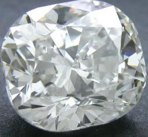 GIA 40x Cushion.JPG