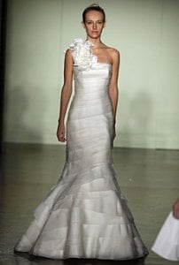 Vera Wang wedding fall 2008.jpg