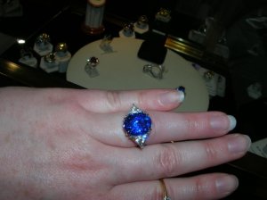 gemshow600011.jpg