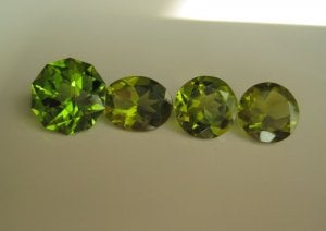 peridot contrast1.JPG