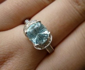 Bleeblues Richard Homer Aqua Ring 2.JPG