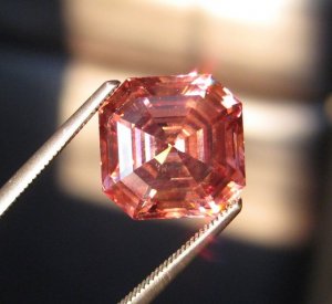 GB 540 zircon 2.JPG