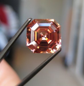 GB zircon 17-R.JPG