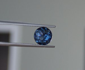 1bluespinel4.jpg