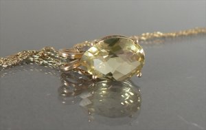 lemon-quartz-pendant-003.jpg