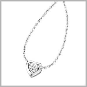 916627heartnecklace.jpg