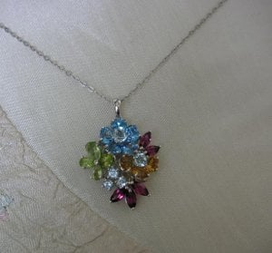 ColourFlowerPendant.JPG