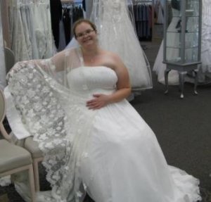 My dress010  with lace V9743.jpg