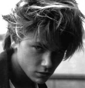 river phoenix.jpg