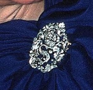 sbrooch.jpg