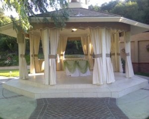 7-11-09 gazebo.jpg