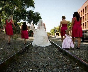 wedding 35 - walking.JPG