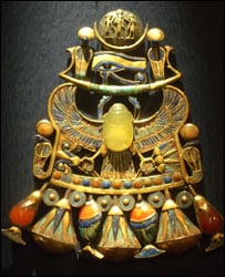 kingtut_pectoral.jpg