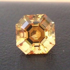 Peter Toracca original citrine asscher.jpg