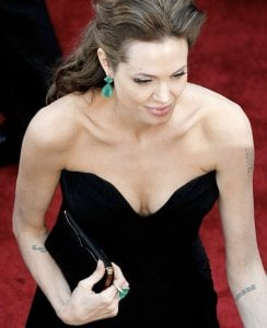 angelinajolie1oscars2009.jpg