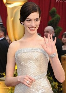 annehathaway1oscars2009.jpg