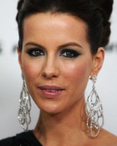 katebeckinsale2oscarafterparties2009.jpg