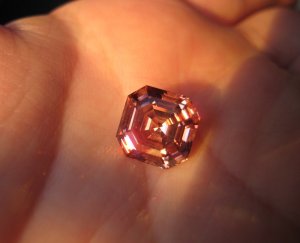 GB 540 zircon 5.JPG