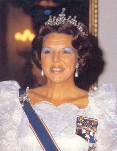 Beatrix20Wurtemberg20Tiara2004aaa.JPG