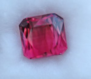 hotpinktourmaline21965.jpg