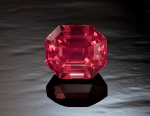 pinkrspinel.JPG