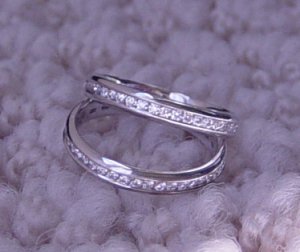 sparkly shiny toe rings 1005.jpg