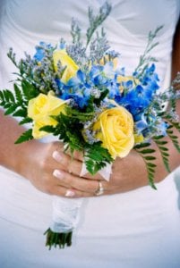 blue-bridal-bouquet-pictures-2.jpg