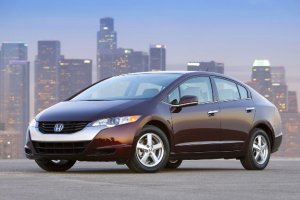 Honda-FCX-Clarity-3-lg.jpg