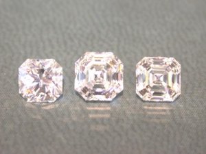 Diamonds fl RA sq em b.JPG