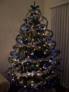 bluechristmastree.JPG