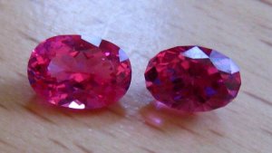 1001smiles-spinels1.jpg