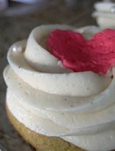 vanilla pb fondant heart.jpg