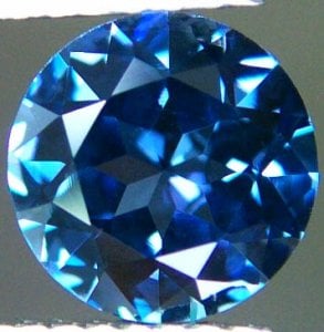 round blue spinel Freke.jpg