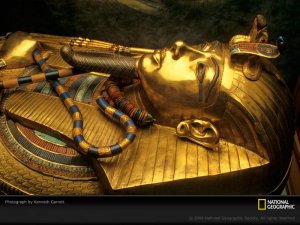 king-tut-coffin-1091811-sw.jpg