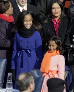 Obamagirls1a.jpg