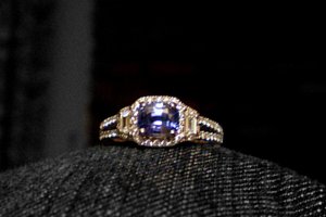 Mysapphirering23697.jpg